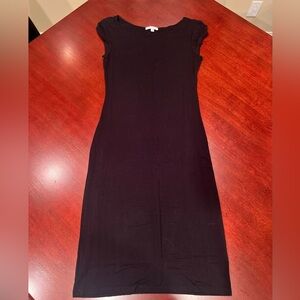 Velvet Torch Black Body Con Cap Sleeve Midi Dress